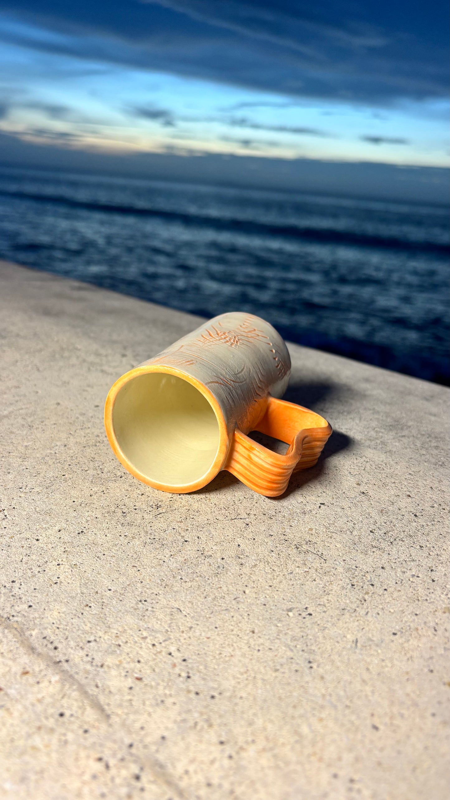 Orange wave mug